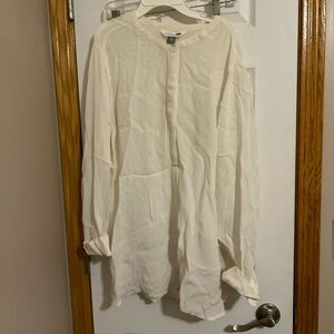 Xxl White #OldNavy button up tunic shirt ; button cuff sleeves